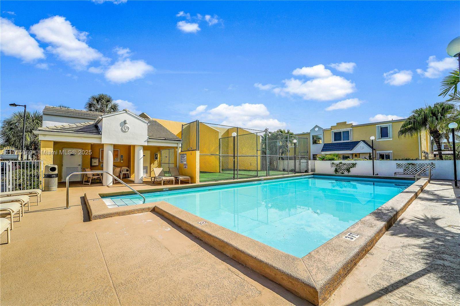 Miami, FL 33155,6850 SW 45th Ln #7