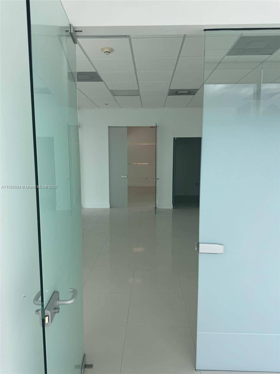 Miami, FL 33130,175 SW 7th St #1812