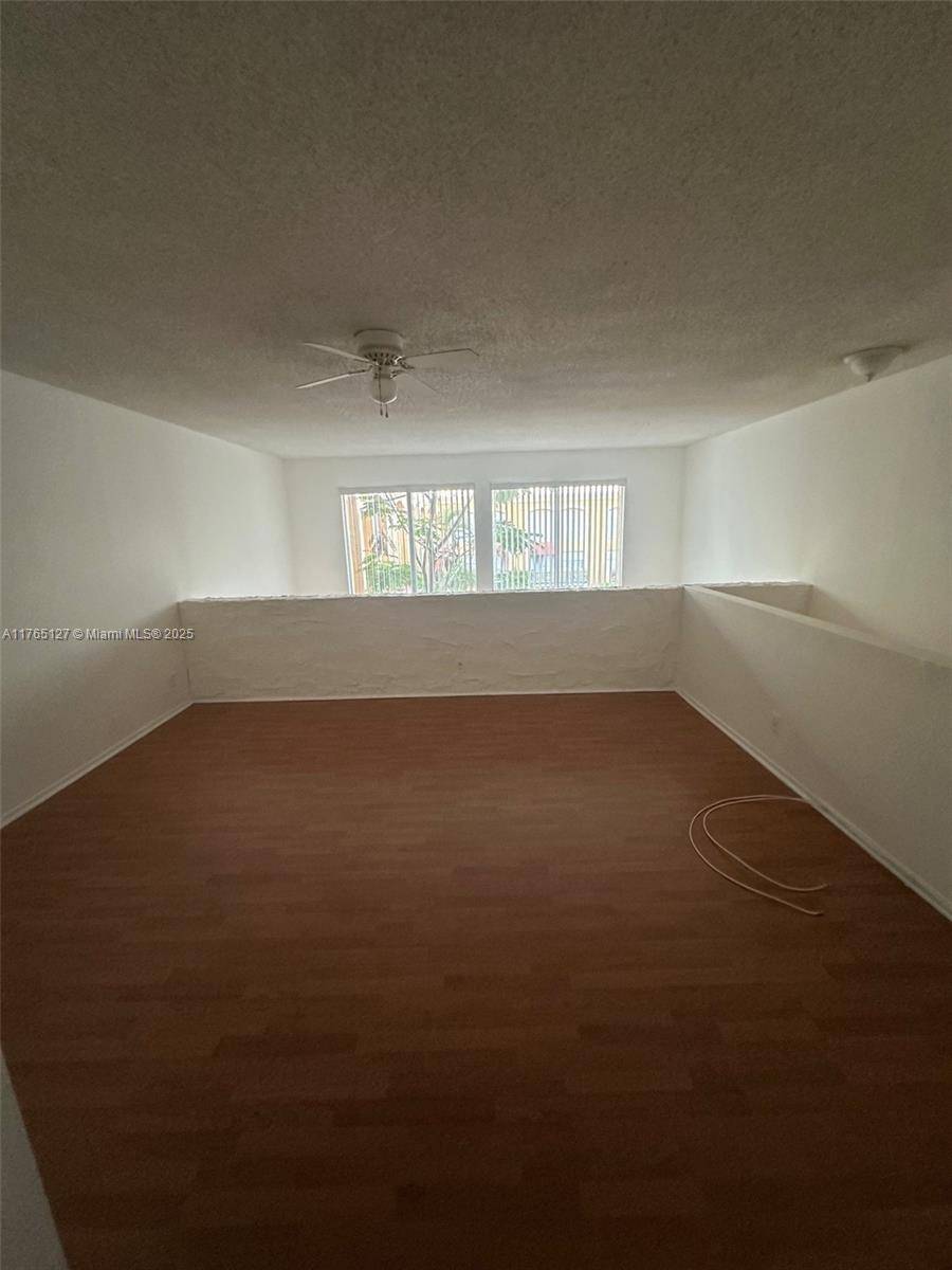 Hialeah, FL 33015,17911 NW 68th Ave #N206