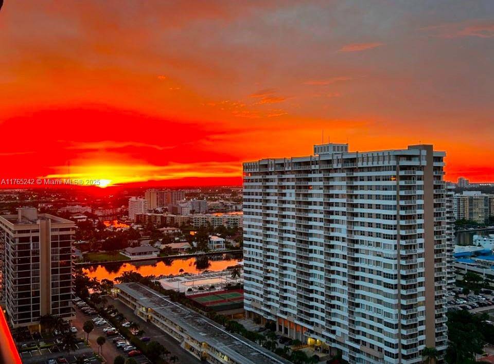Hallandale Beach, FL 33009,2030 S Ocean Dr #2204