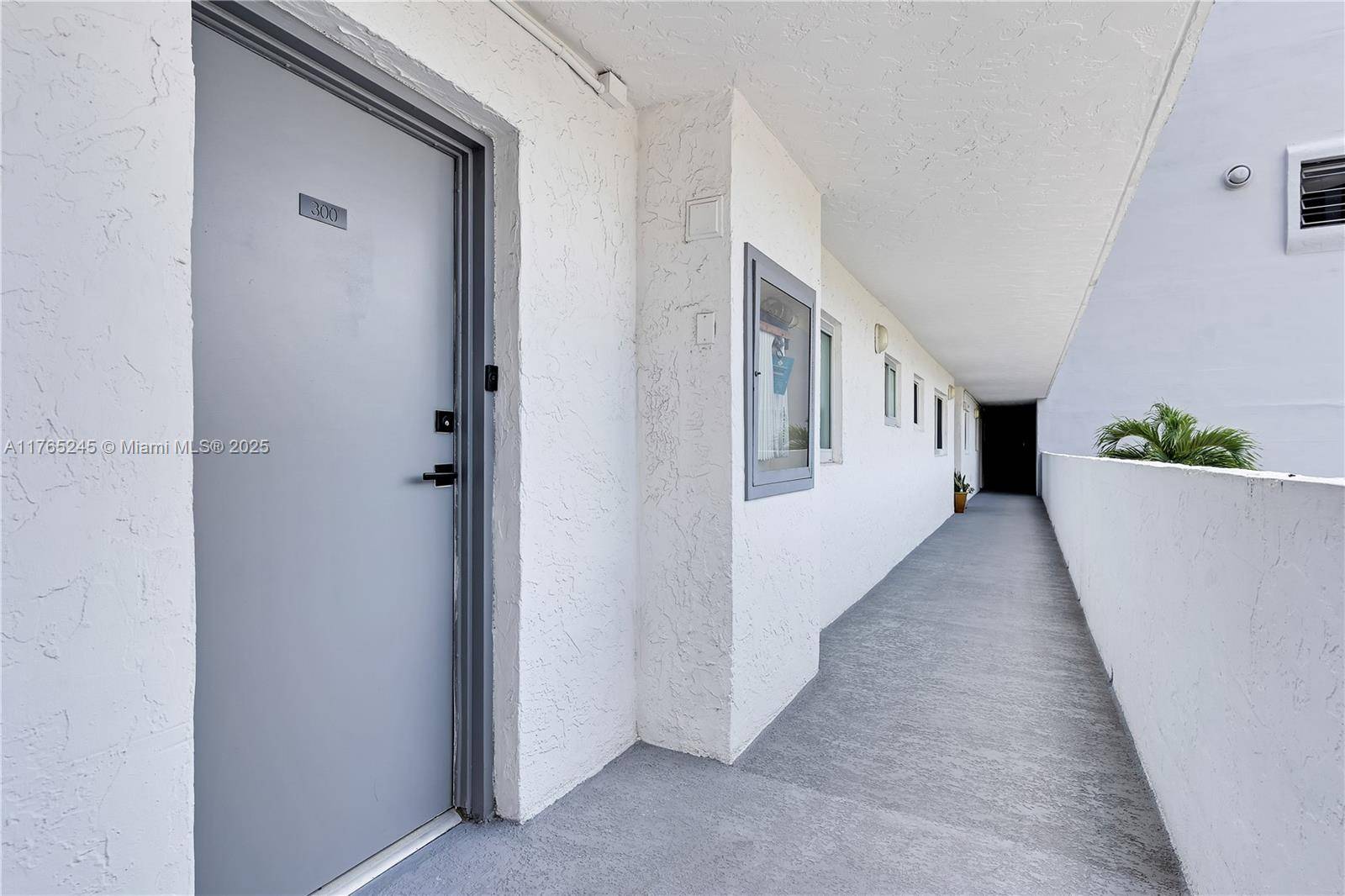 North Miami Beach, FL 33160,4000 NE 170th St #300
