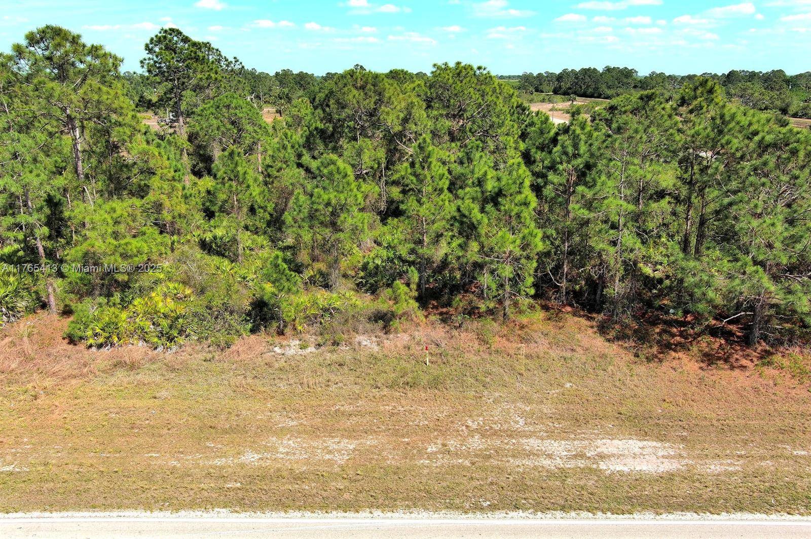 Lehigh Acres, FL 33974,655 Columbus Blvd