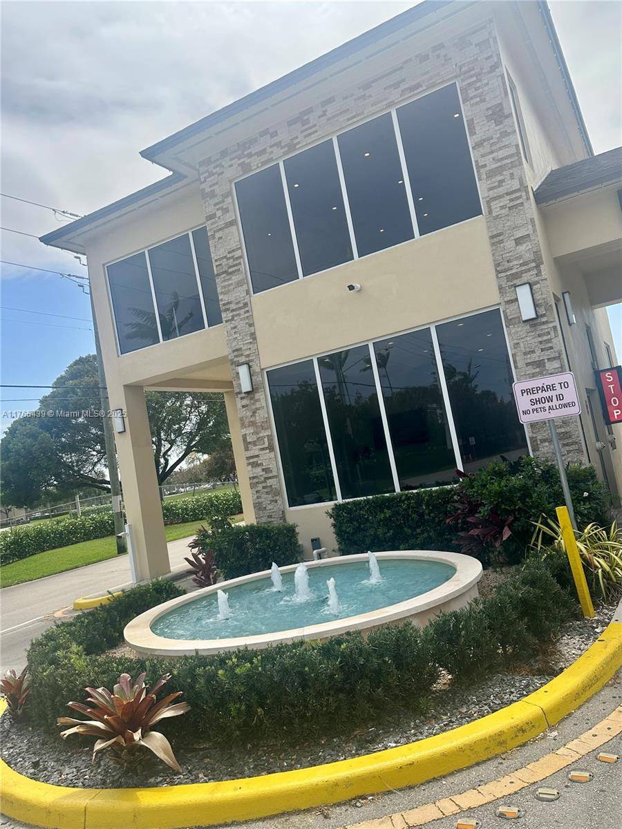 Pembroke Pines, FL 33027,151 SW 134th Way #107N