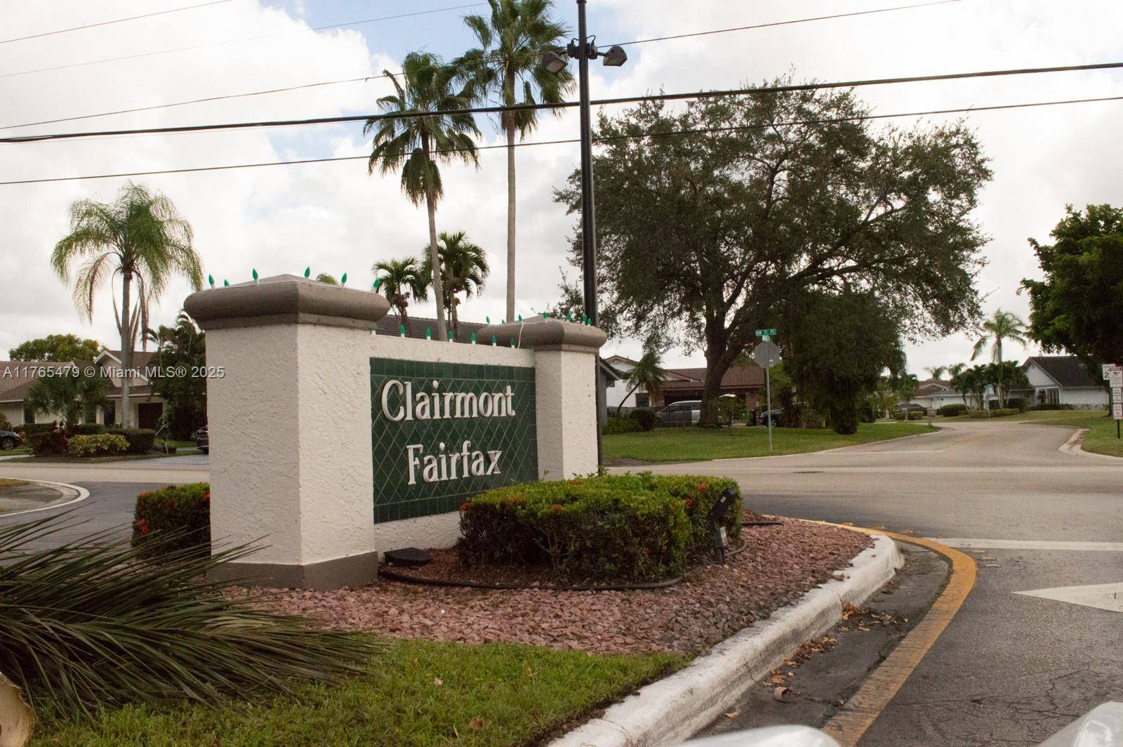 Tamarac, FL 33321,10597 E Clairmont Cir #212