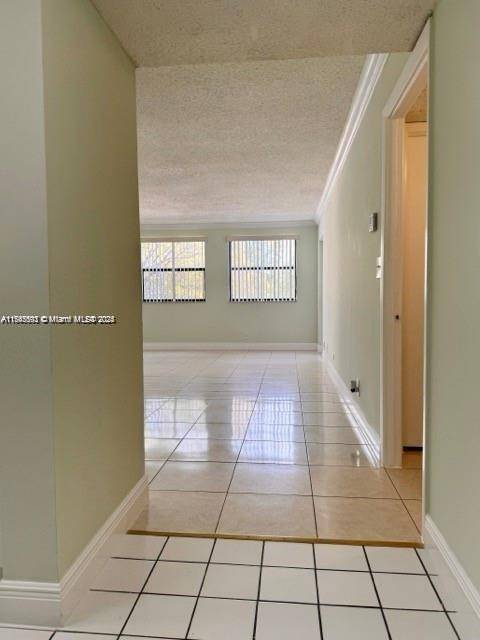 Doral, FL 33166,8120 Geneva Ct #252