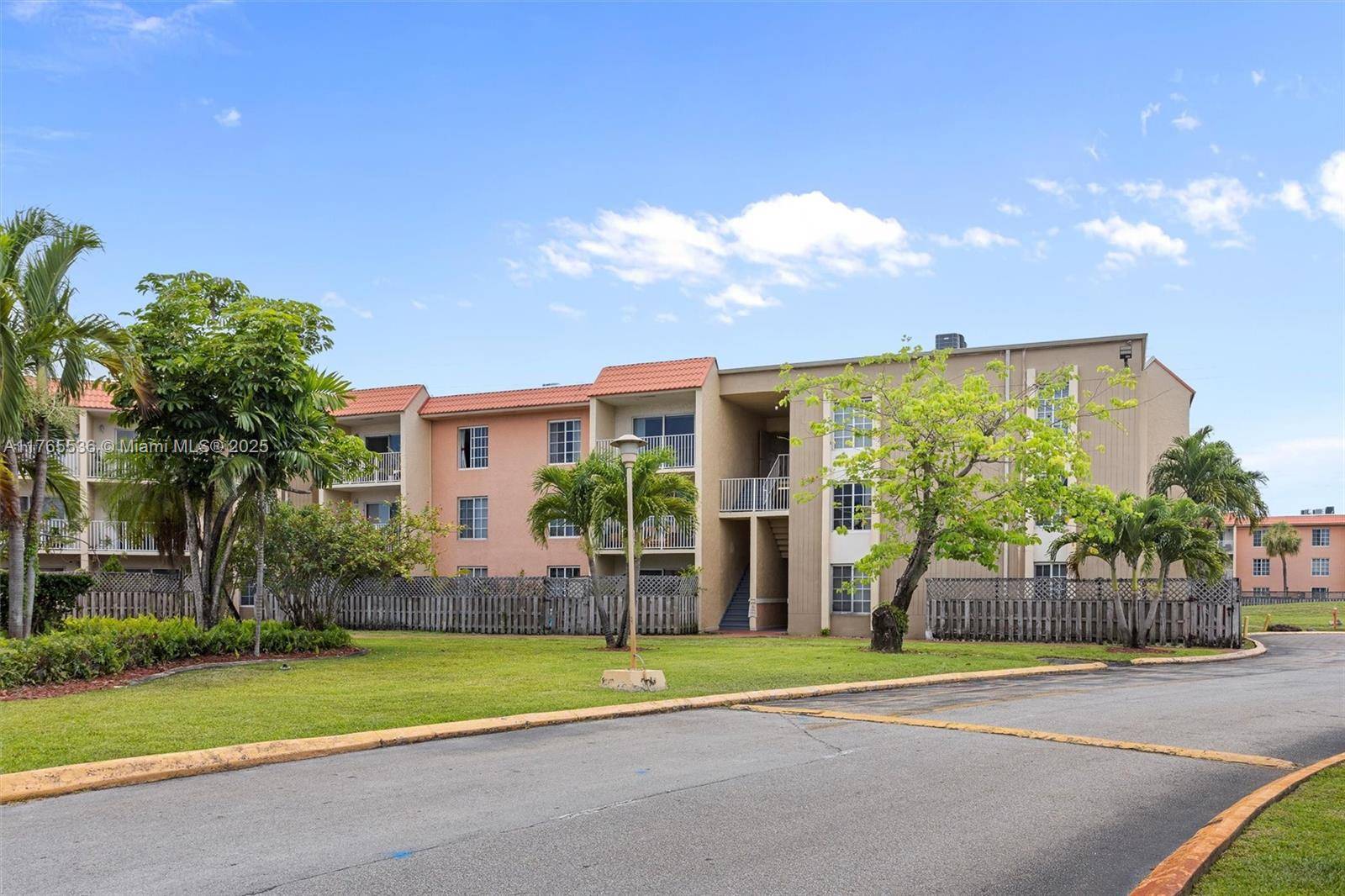 Doral, FL 33166,4920 NW 79th Ave #309