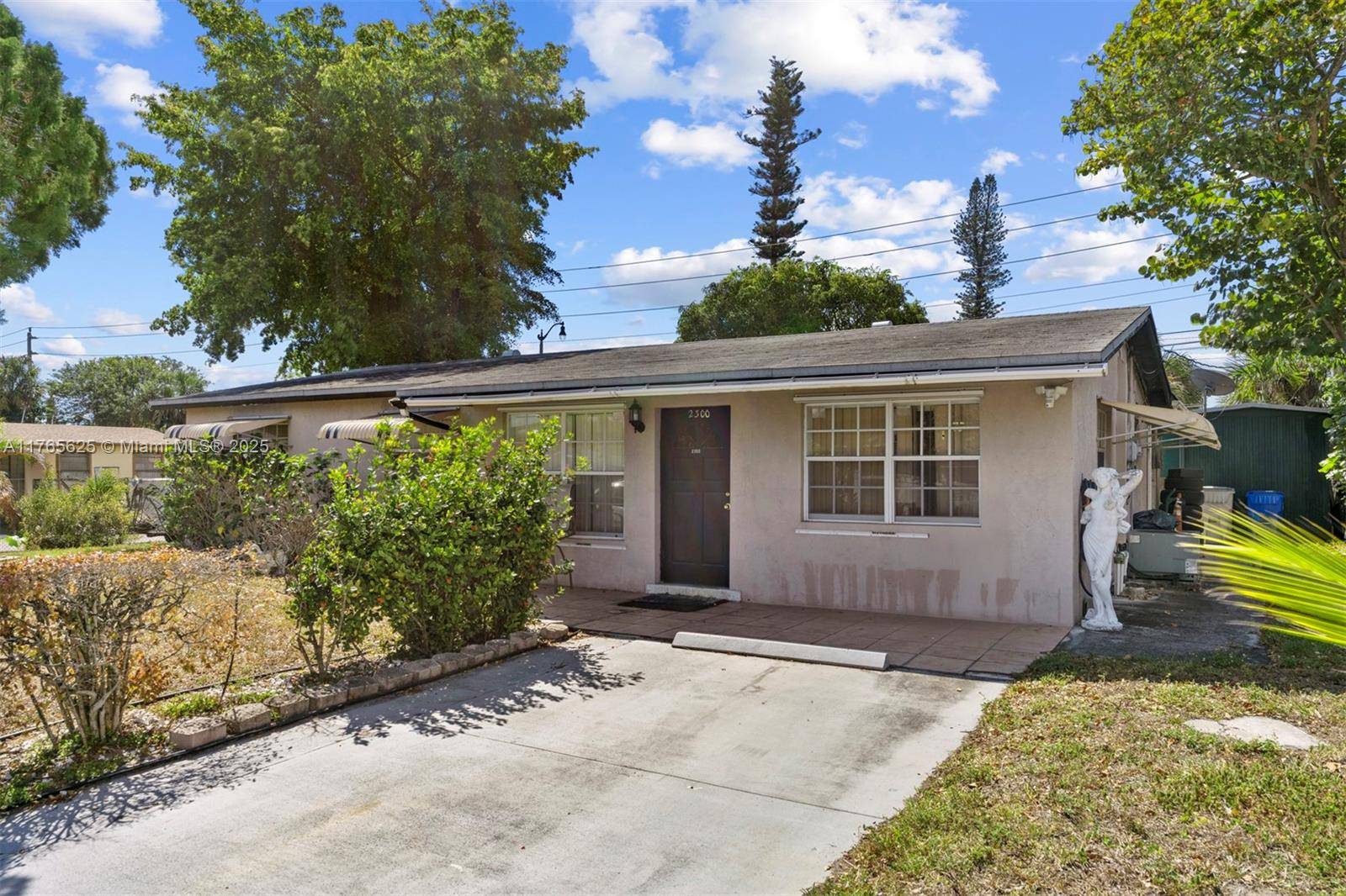 Pompano Beach, FL 33069,2300 NW 11th Ct