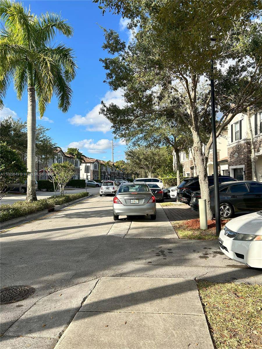 Miami, FL 33185,4245 SW 164th Path #4245