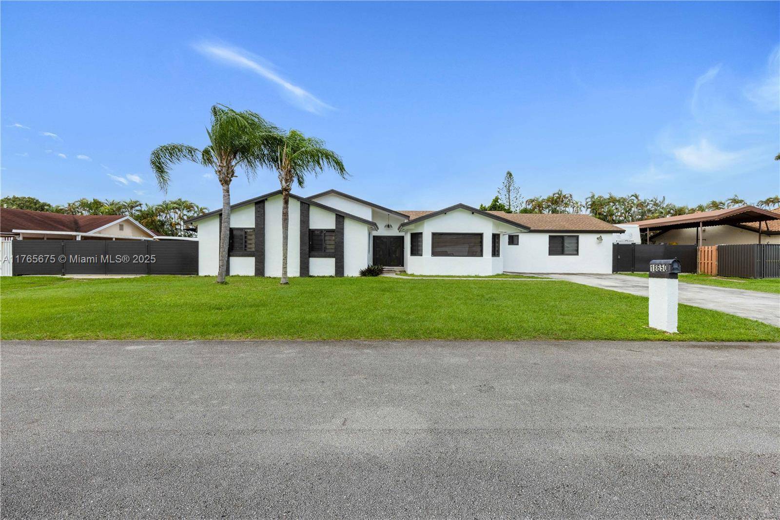 Miami, FL 33177,18650 SW 127th Ct