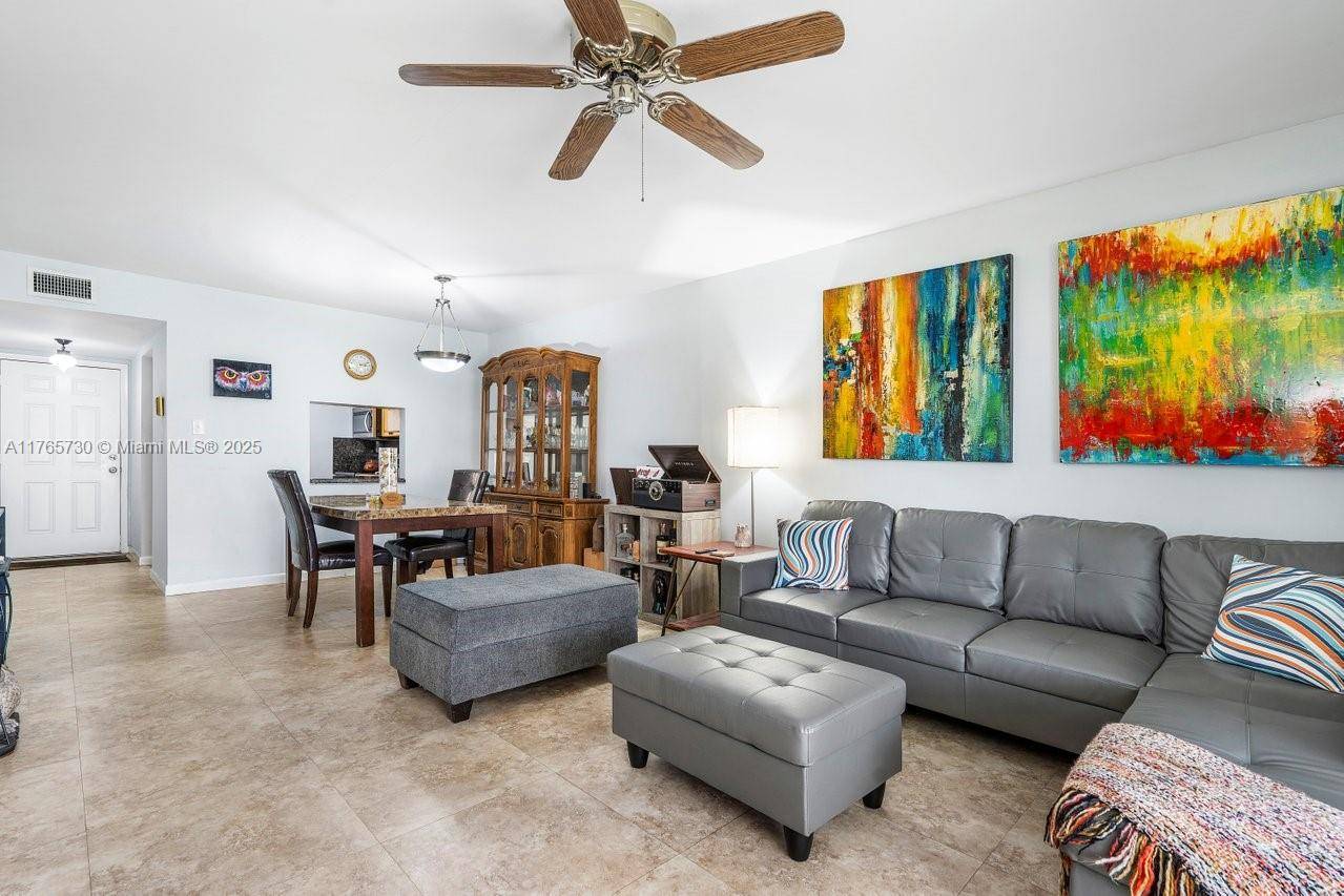 Margate, FL 33063,7600 NW 4th Pl #108