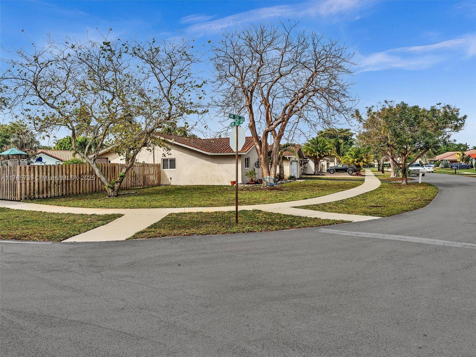Cooper City, FL 33330,11310 SW 58th Ct