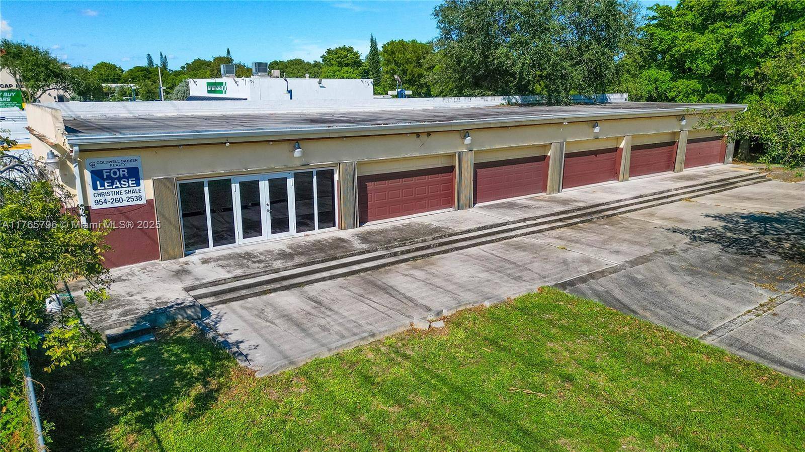 West Park, FL 33023,3551 S State Road 7