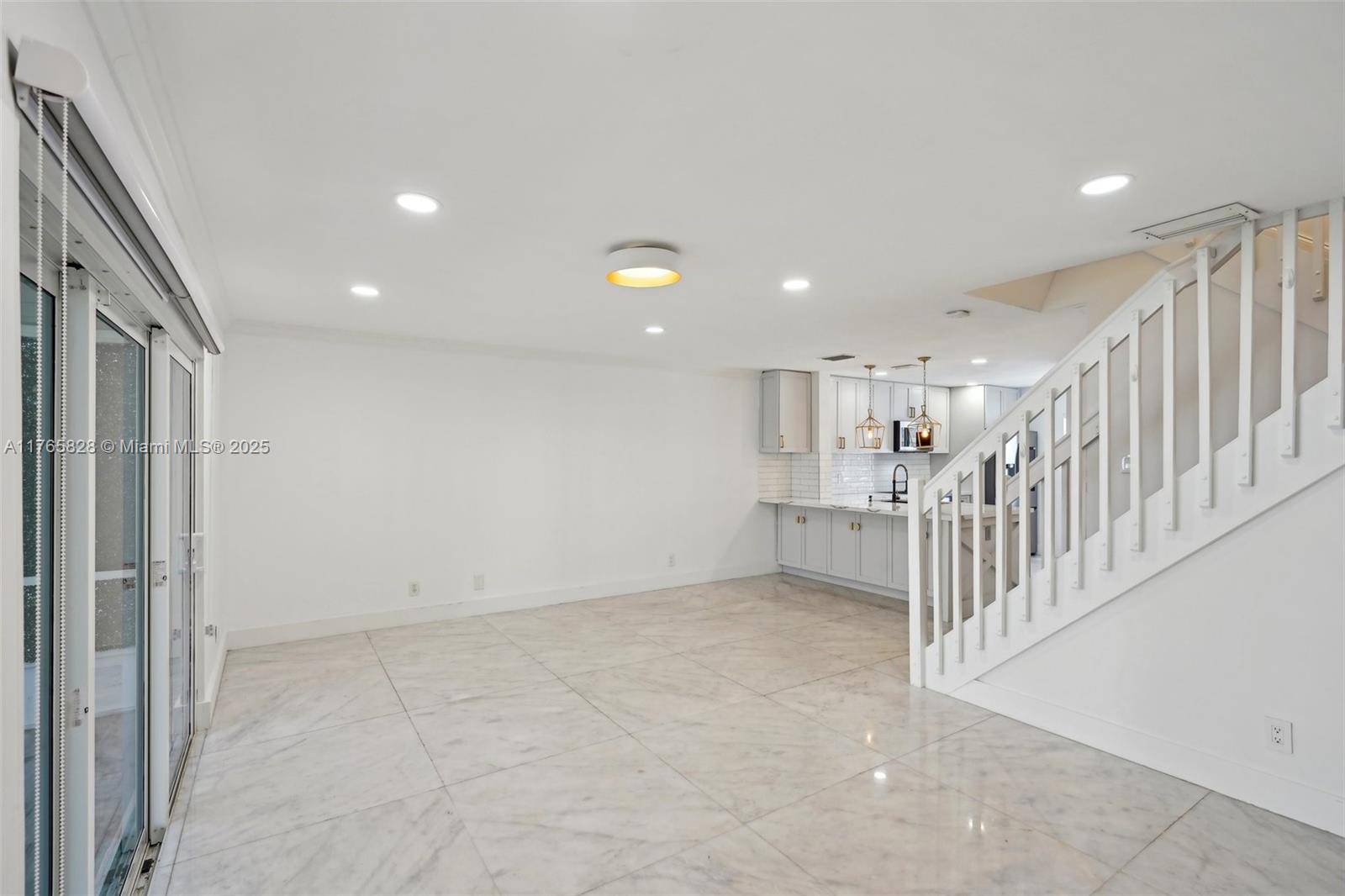 Pembroke Pines, FL 33029,627 NW 208th Dr #0