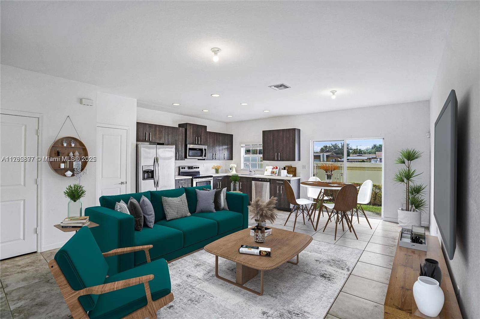 Lauderhill, FL 33313,1121 NW 41