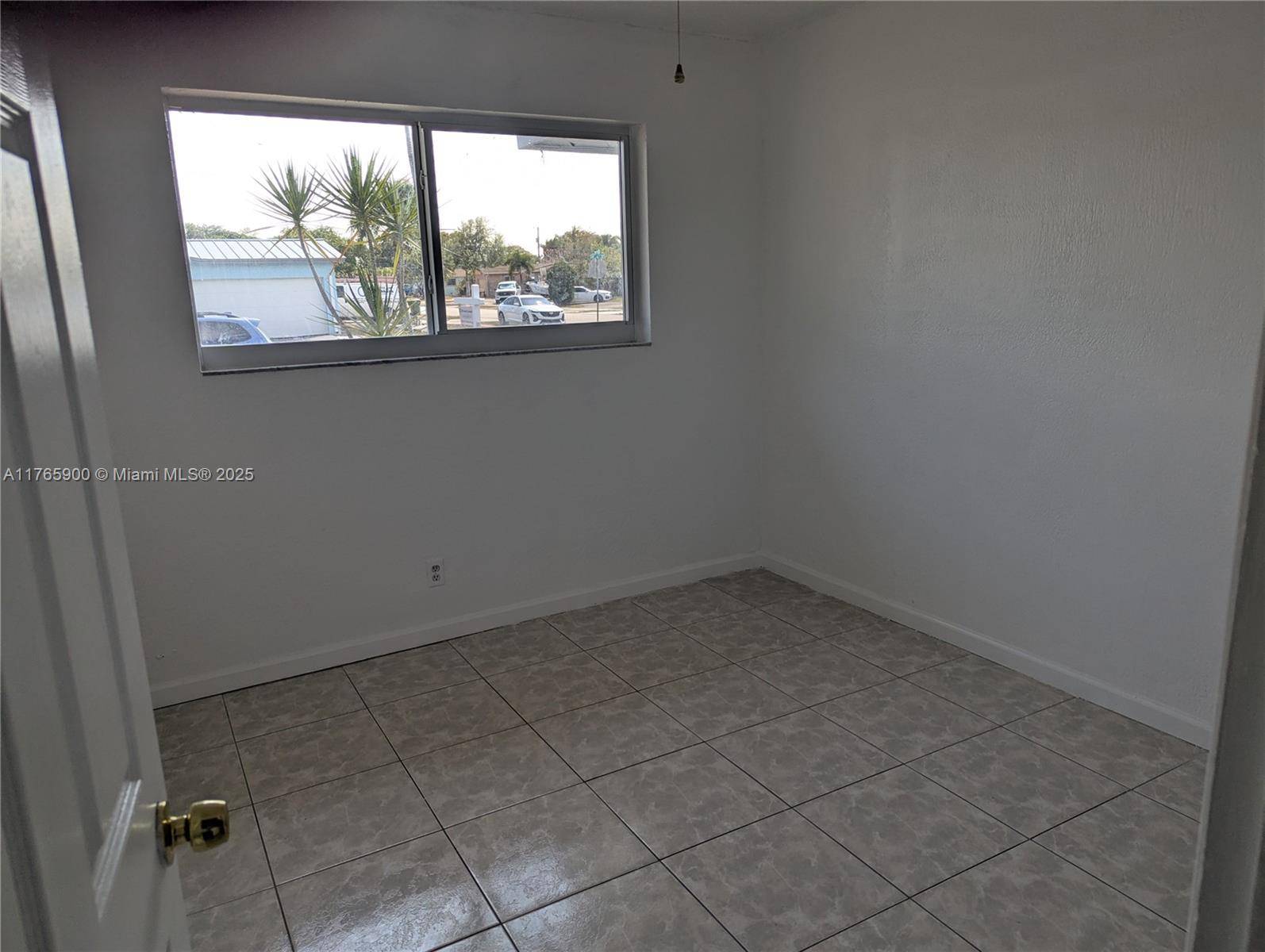 Pembroke Pines, FL 33023,7121 SW 6th St