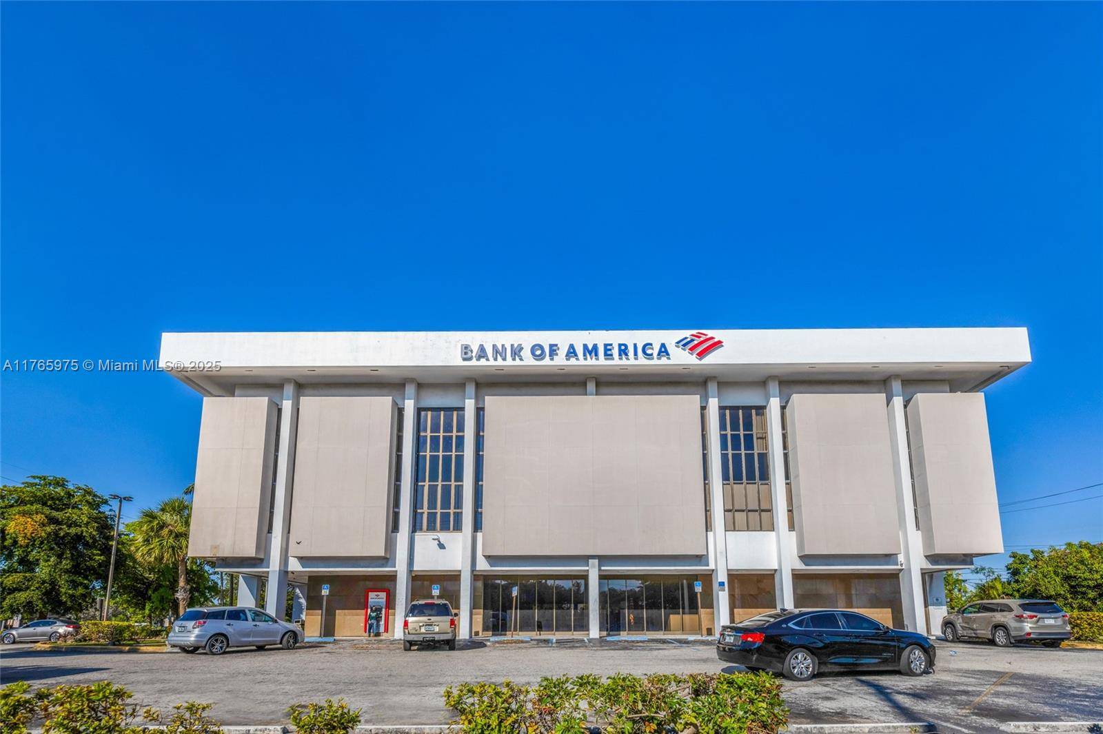 Lauderdale Lakes, FL 33311,3661 W Oakland Park Blvd