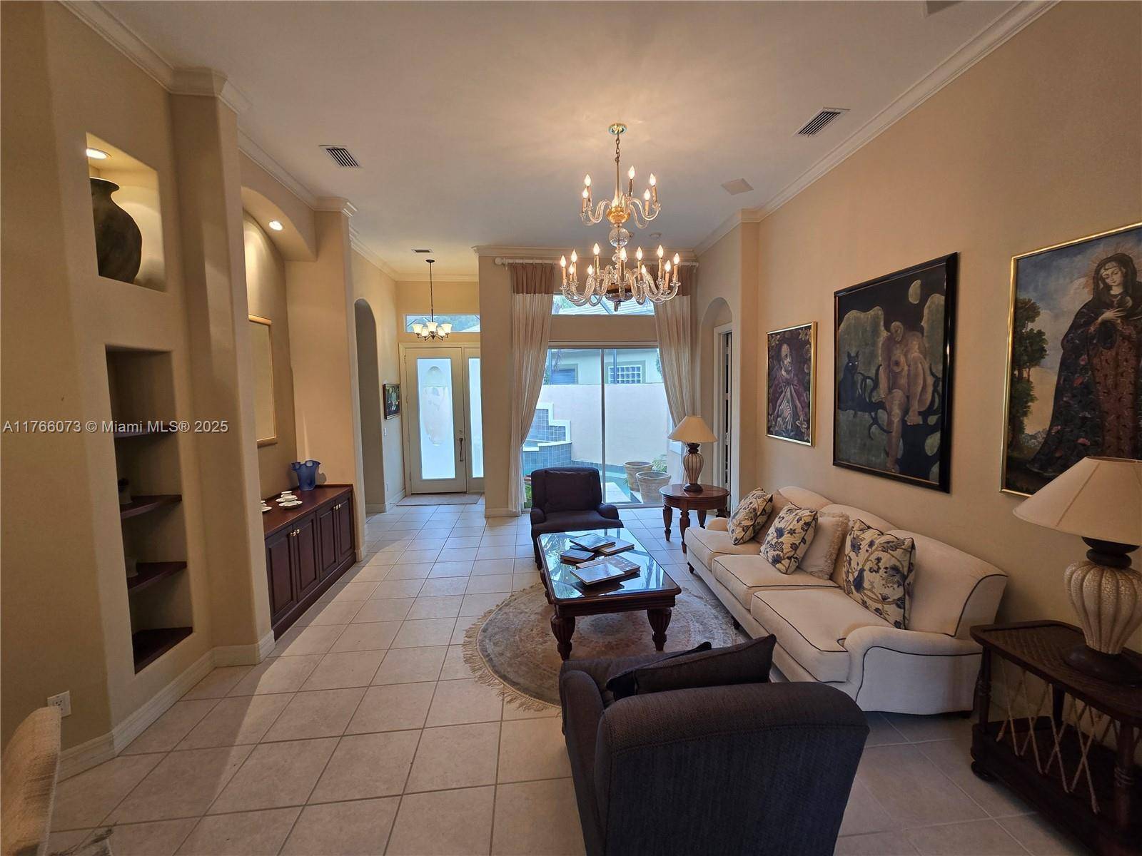 Naples, FL 34105,4208 Kensington High Street