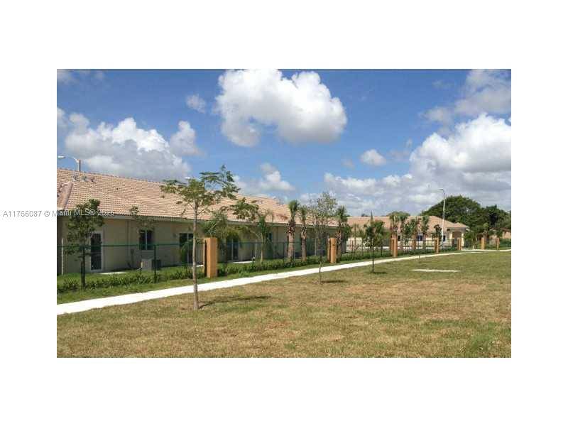 Homestead, FL 33033,13240 Old Biscayne Dr #1706