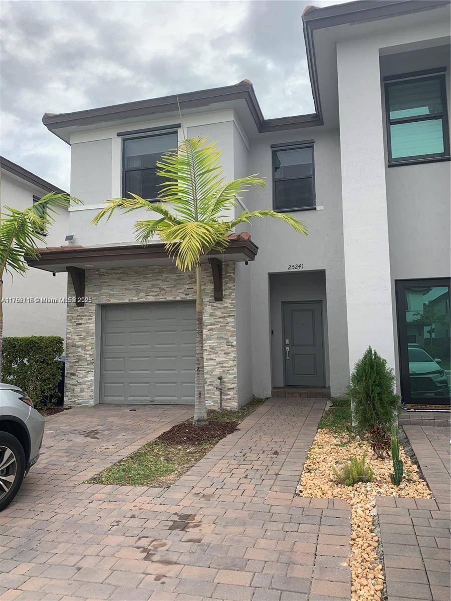 Homestead, FL 33032,25241 SW 108th Ct #25241