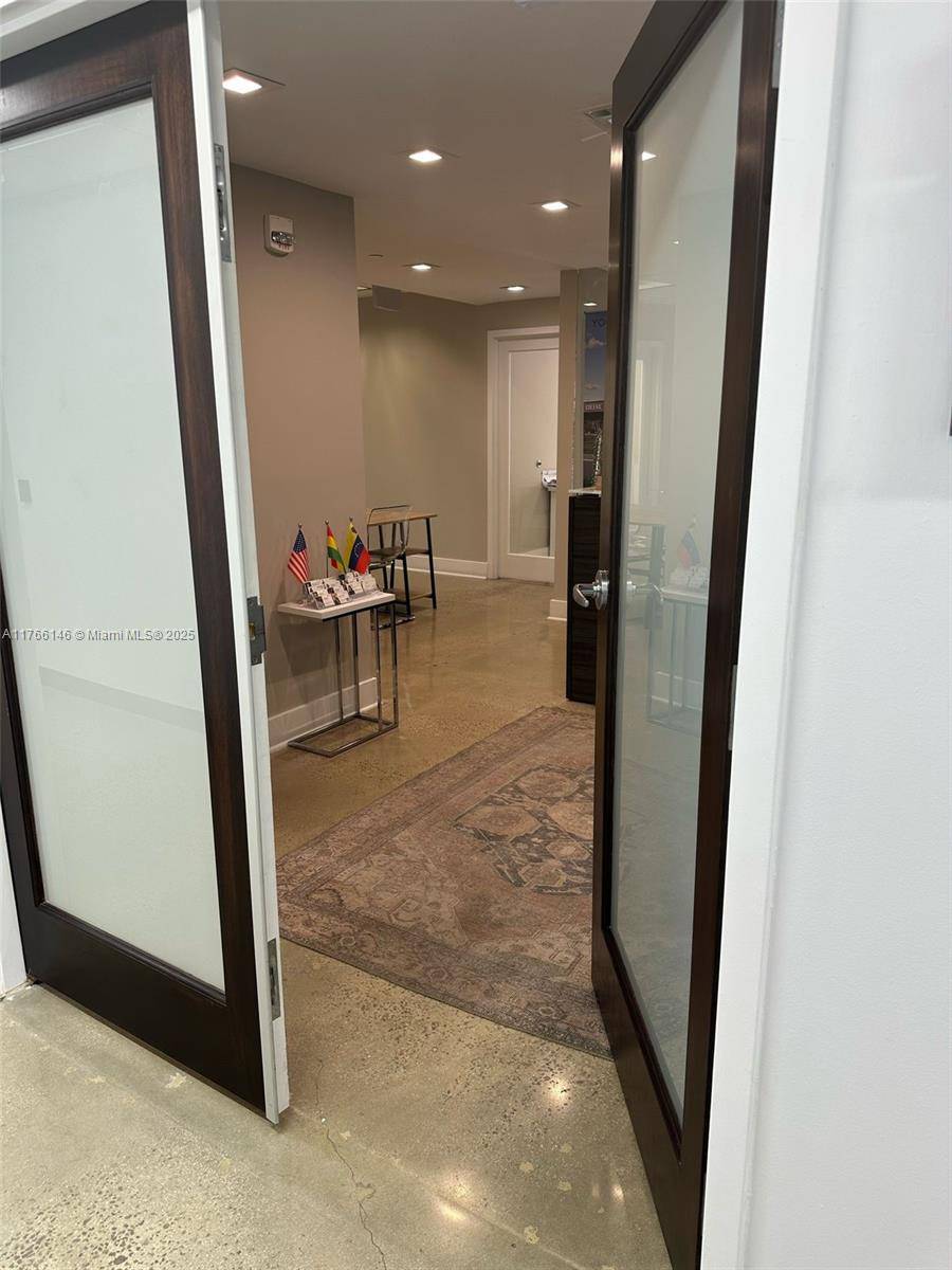 Coral Gables, FL 33134,95 Merrick Way #710
