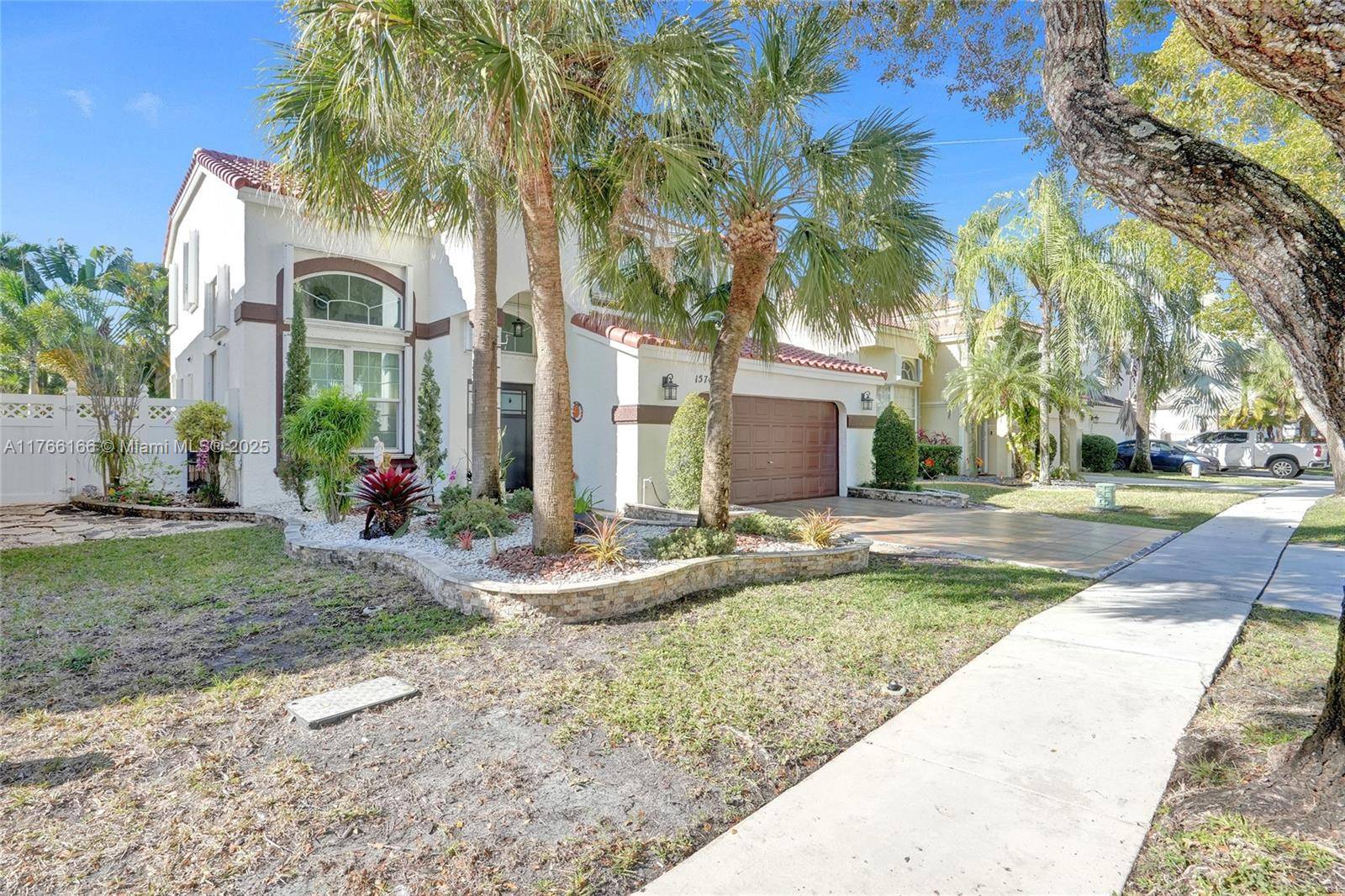 Pembroke Pines, FL 33028,15740 NW 11th St