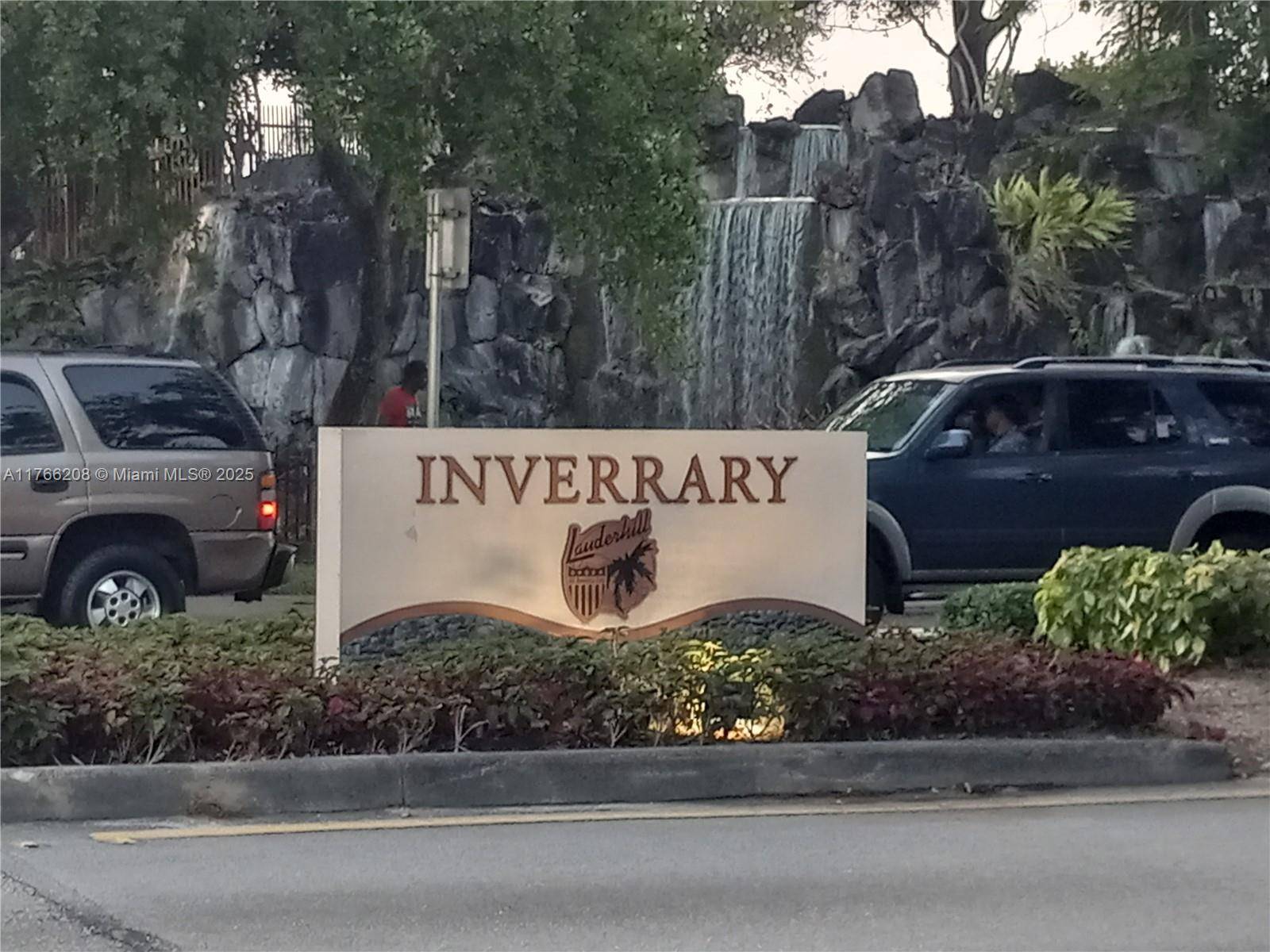 Lauderhill, FL 33319,3591 Inverrary Dr #204