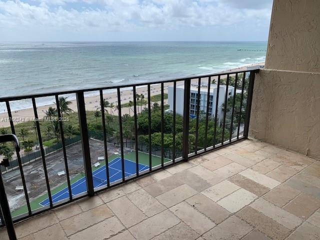 Lauderdale By The Sea, FL 33308,4900 N Ocean Blvd #1509