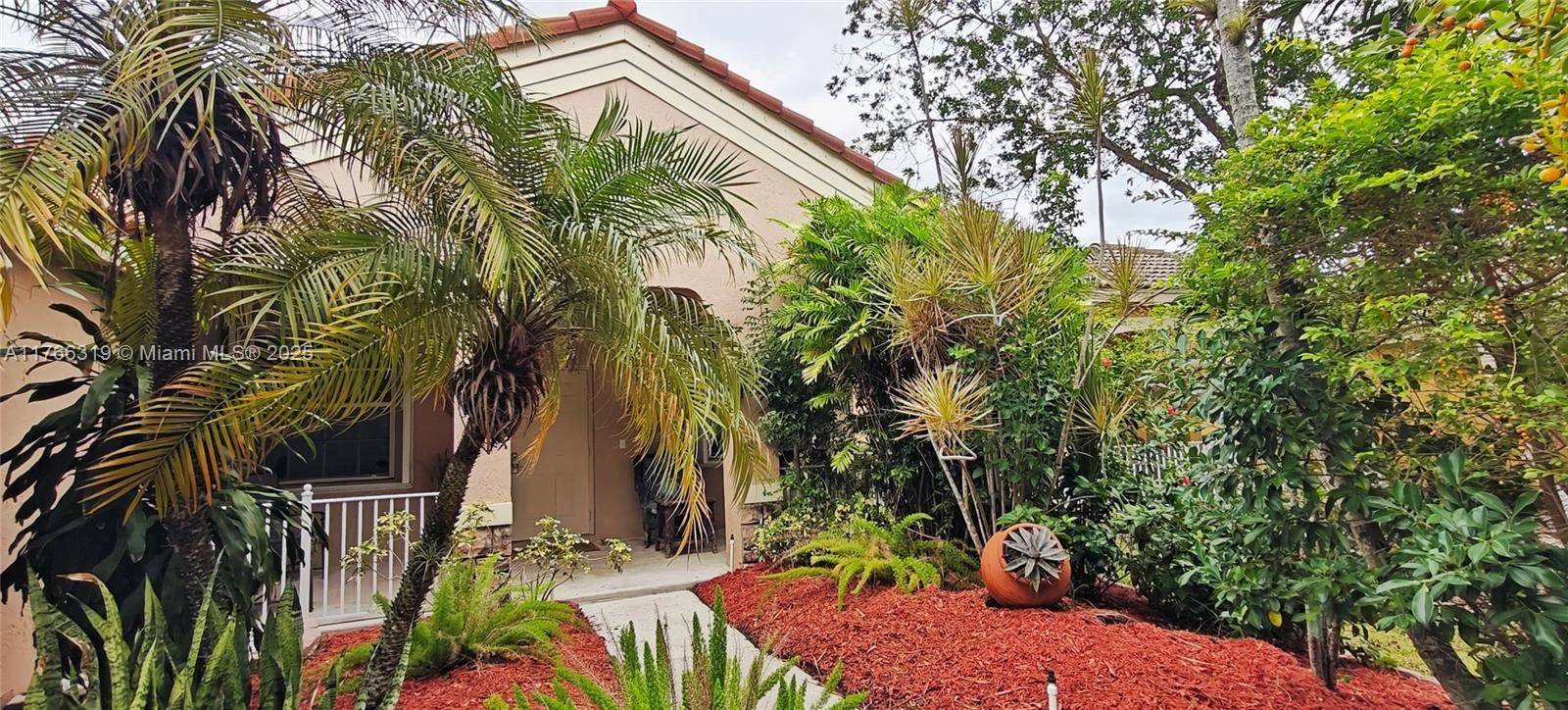 Weston, FL 33327,934 Sunflower Cir