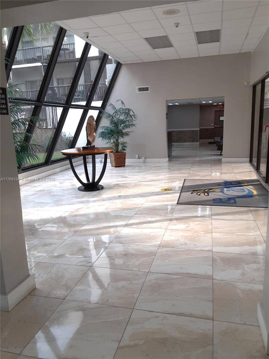 Sunny Isles Beach, FL 33160,201 178th Dr #234