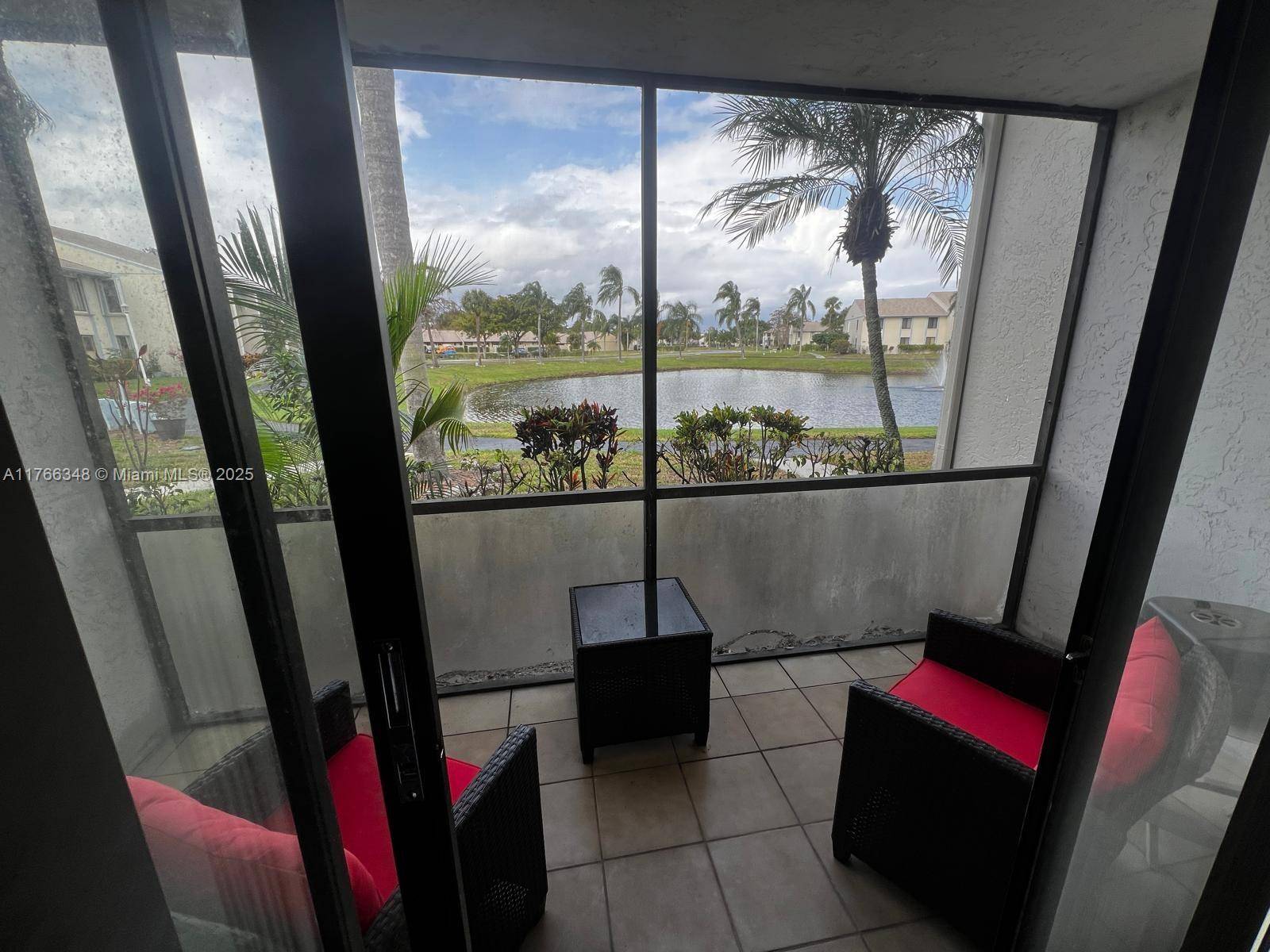 West Palm Beach, FL 33409,1118 Green Pine Blvd #B1
