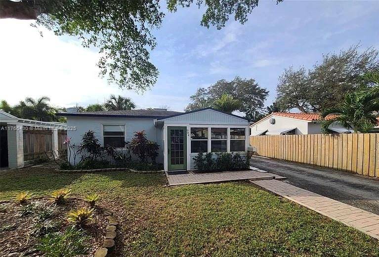Fort Lauderdale, FL 33316,904 SE 13th St