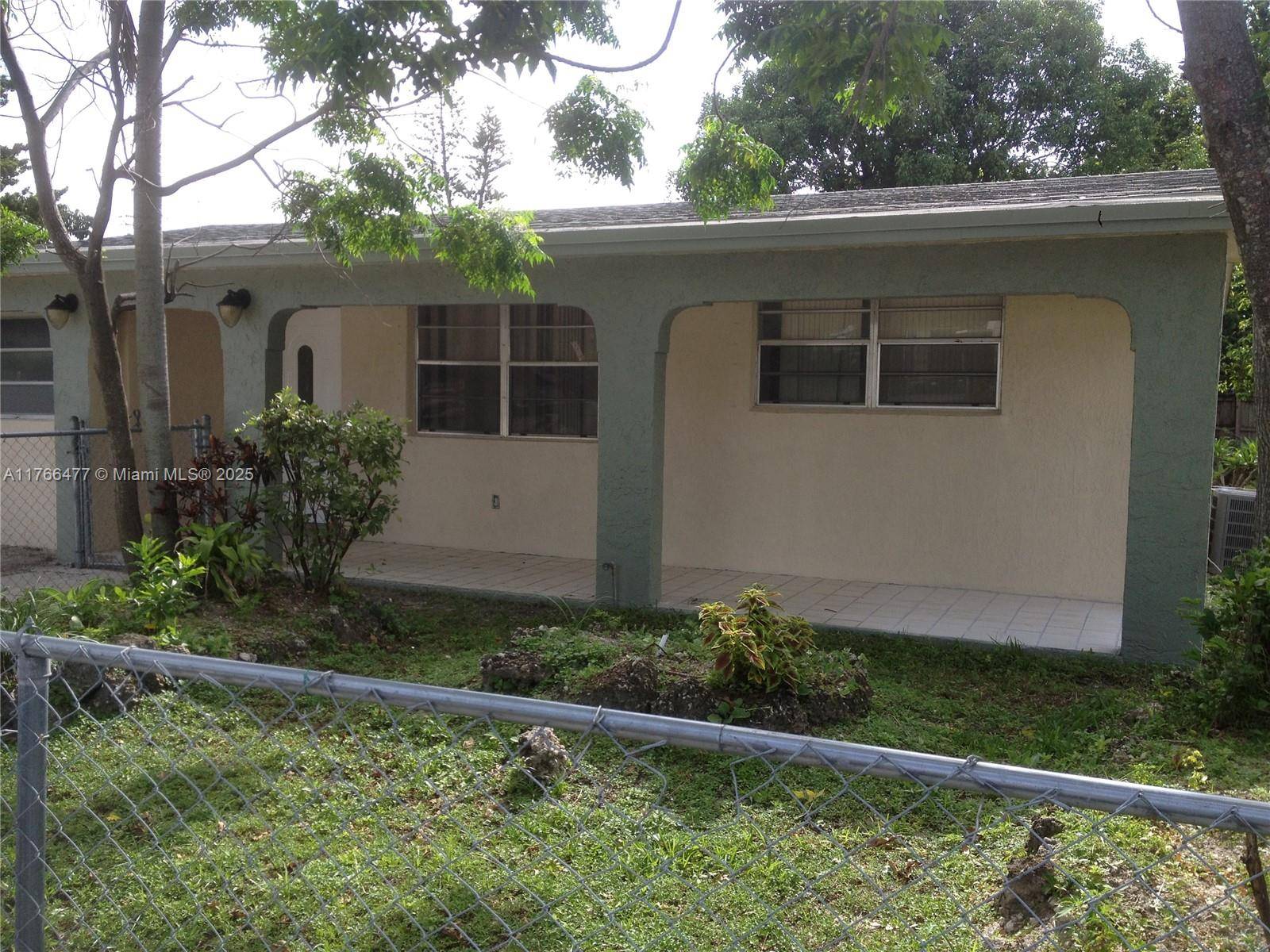 West Park, FL 33023,3521 SW 48th Ave #3521