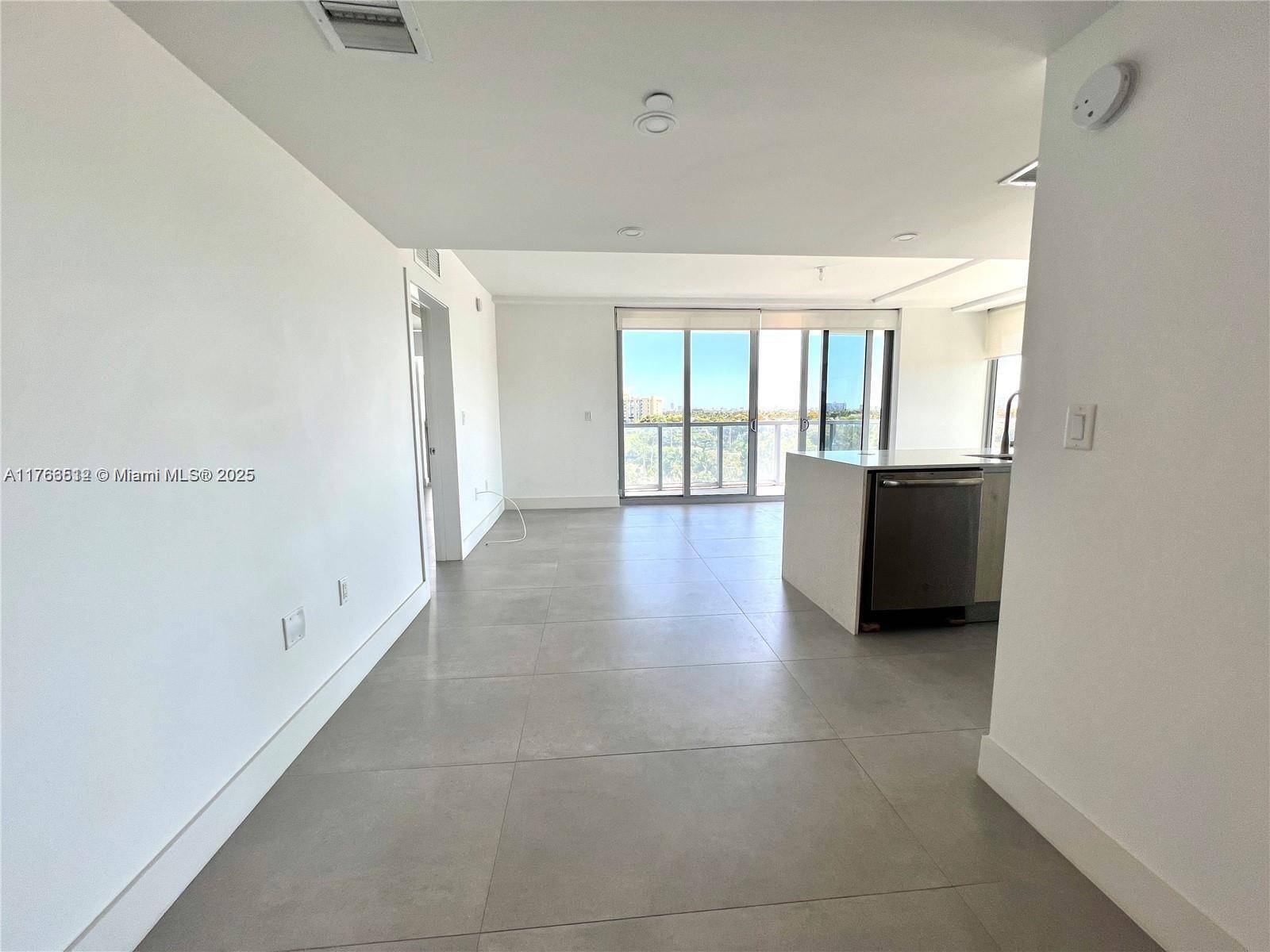 North Miami Beach, FL 33181,13800 Highland Dr #601