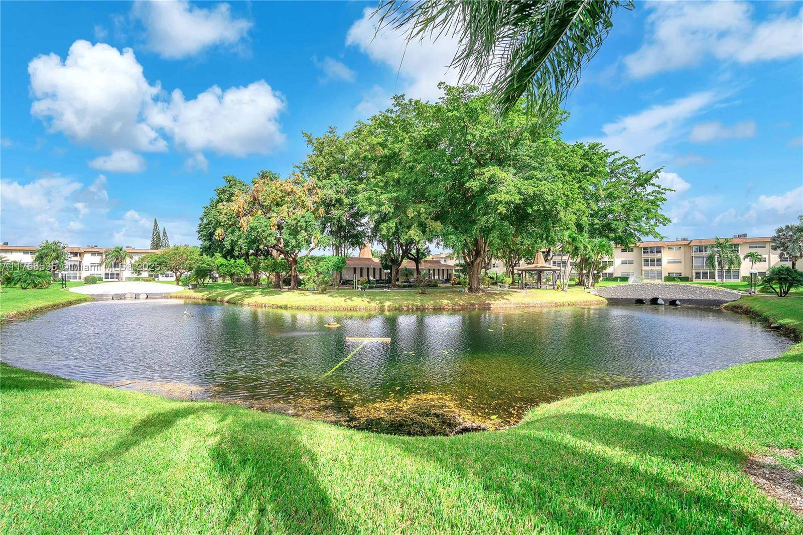 Lauderdale Lakes, FL 33319,4701 NW 34th St #401