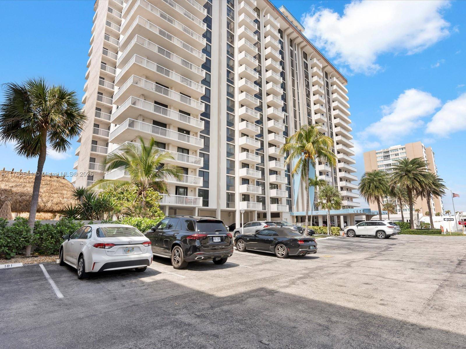Hollywood, FL 33019,1500 S Ocean Dr #3G