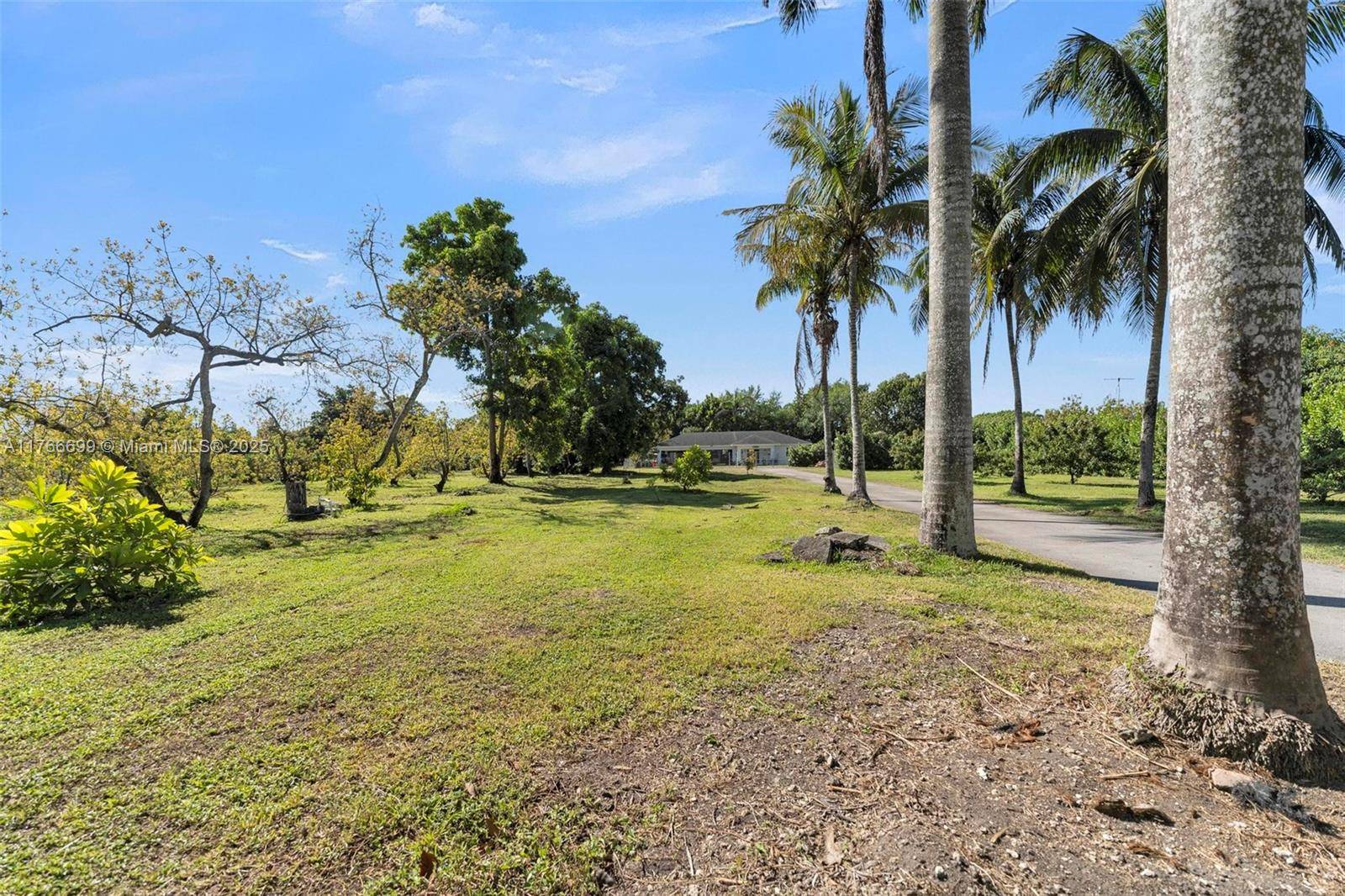 Miami, FL 33187,16950 SW 188th St