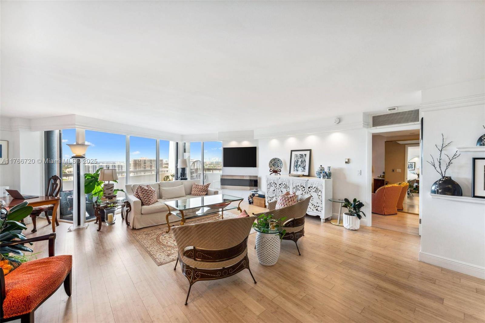 Miami, FL 33138,4000 Towerside Ter #PH9