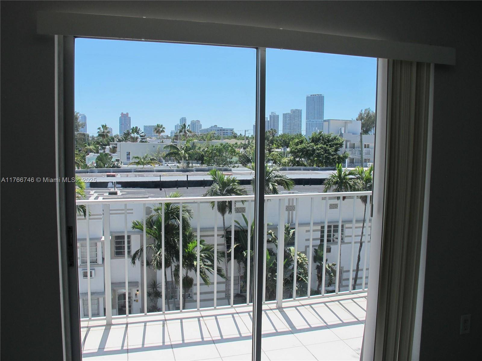 Miami Beach, FL 33139,1428 Euclid Ave #403