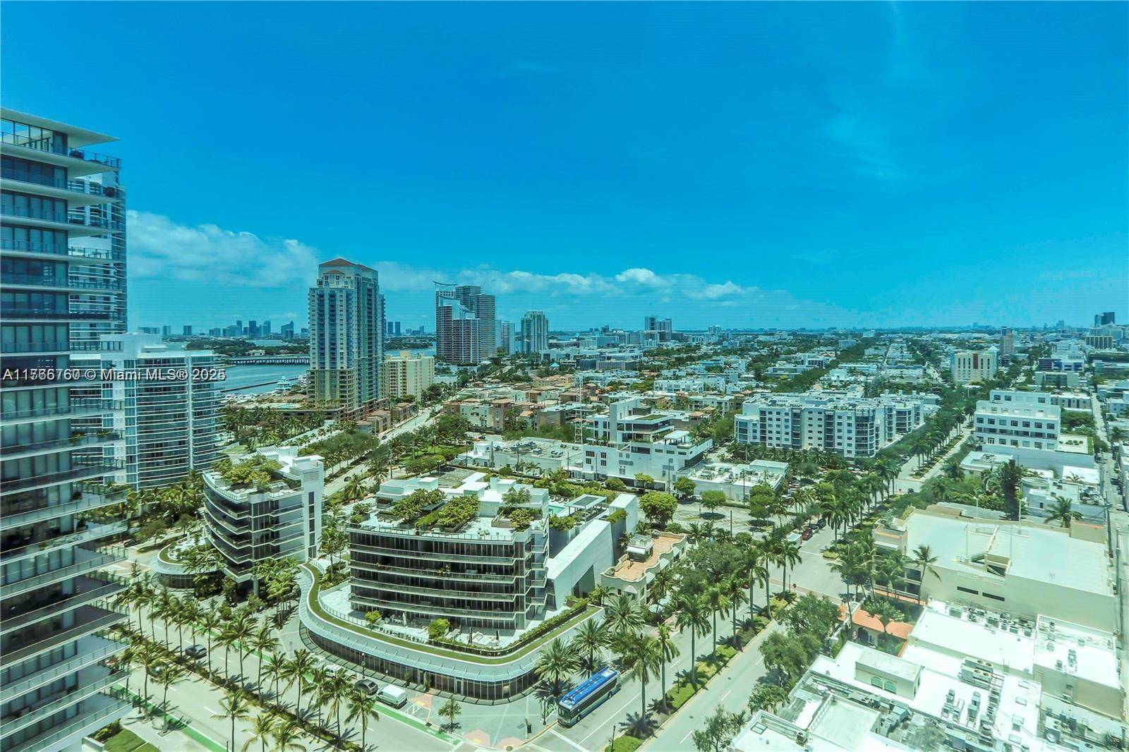 Miami Beach, FL 33139,300 S Pointe Dr #2104