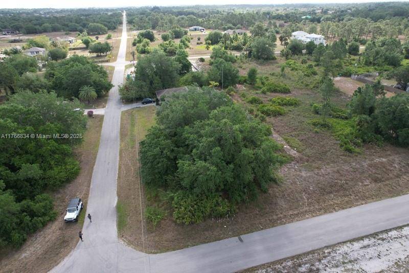 Lehigh Acres, FL 33972,3300 E 17