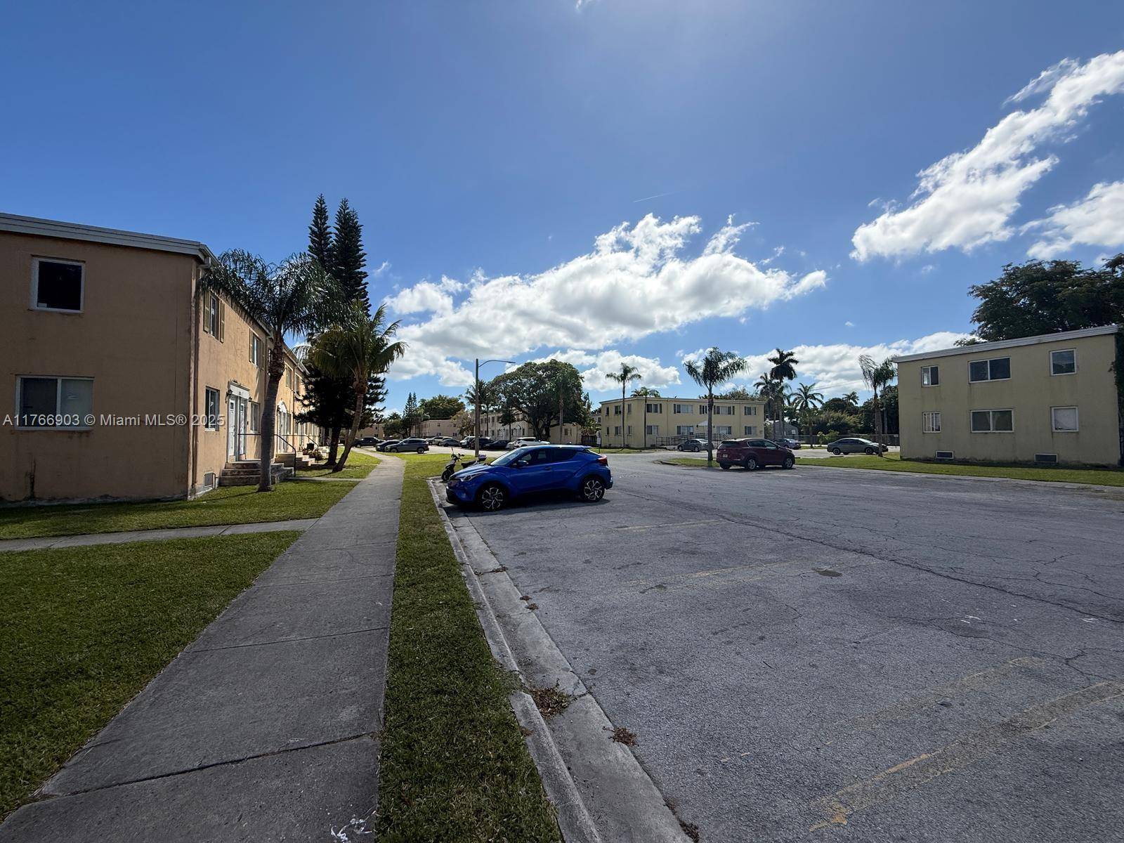 Miami, FL 33150,417 NW 84th St #417