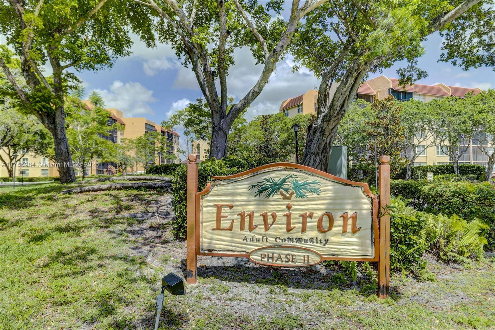 Lauderhill, FL 33319,3821 Environ Blvd #406