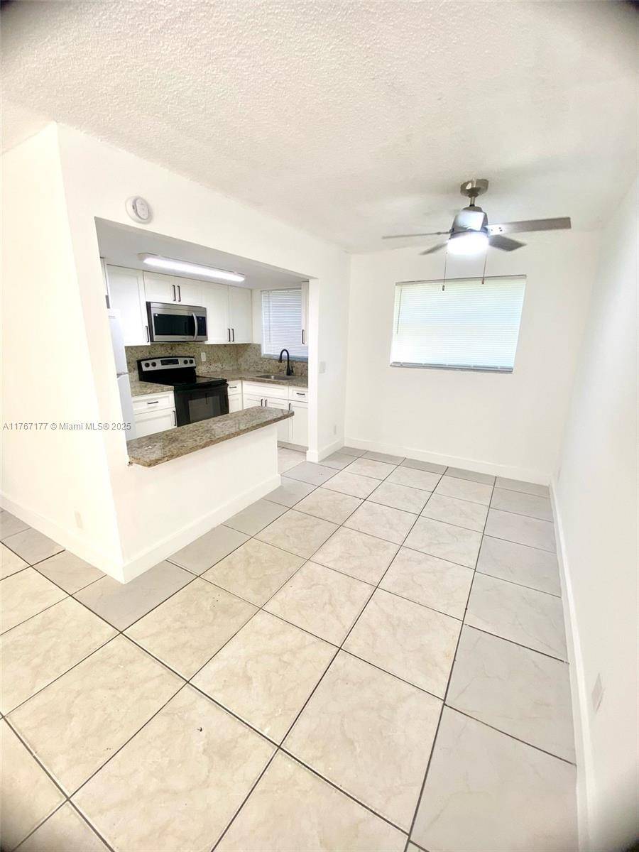 North Lauderdale, FL 33068,850 SW 74 TER #1