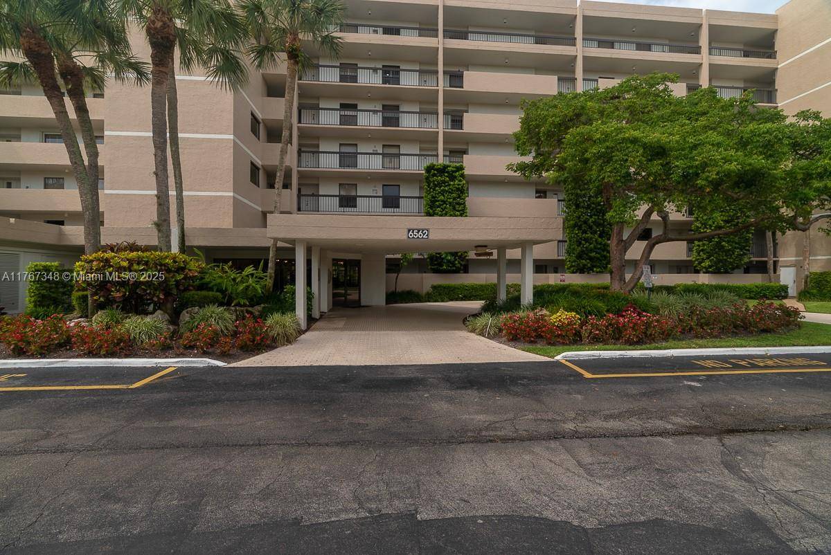Boca Raton, FL 33433,6562 Boca Del Mar Dr #225