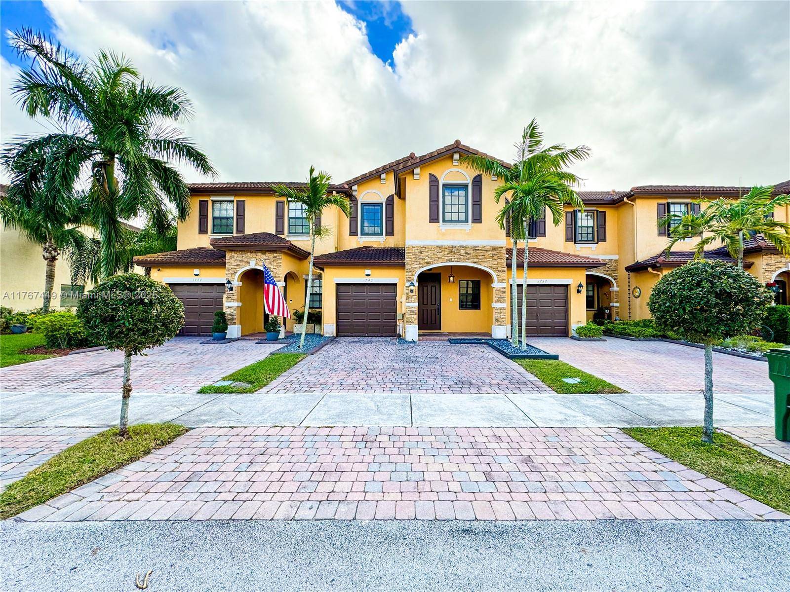 Homestead, FL 33033,3740 NE 3rd Ct