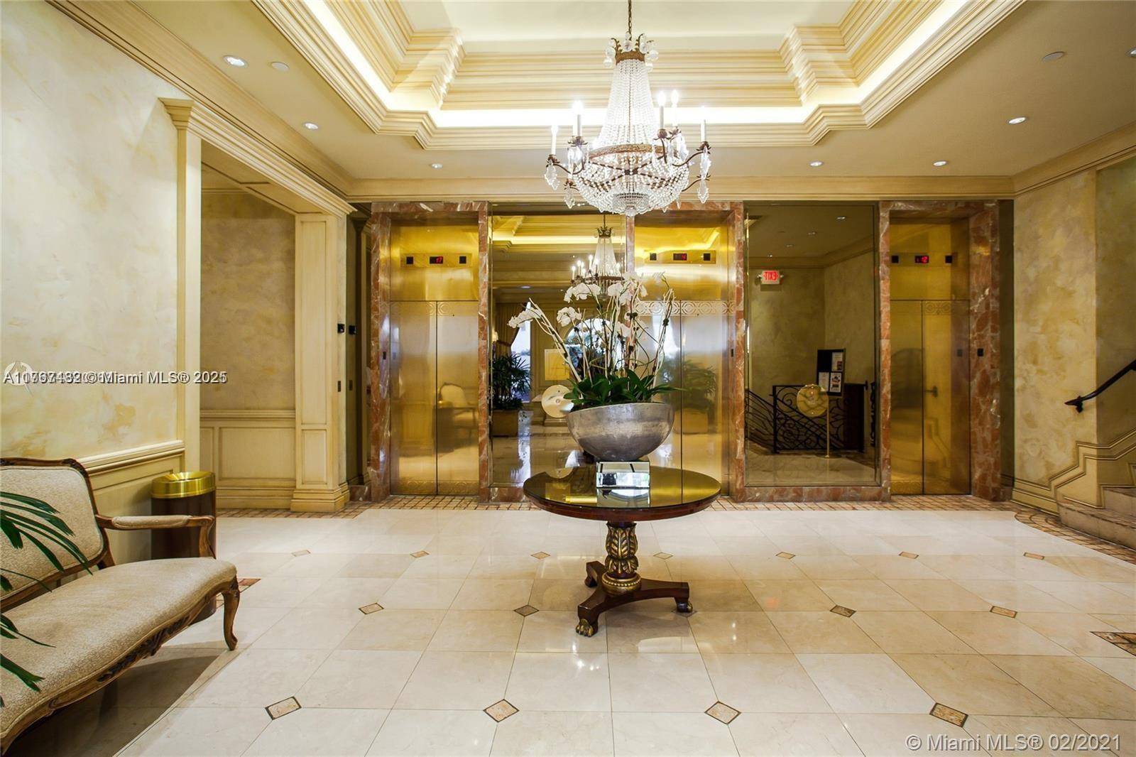 Aventura, FL 33180,19707 E Turnberry Way #23F