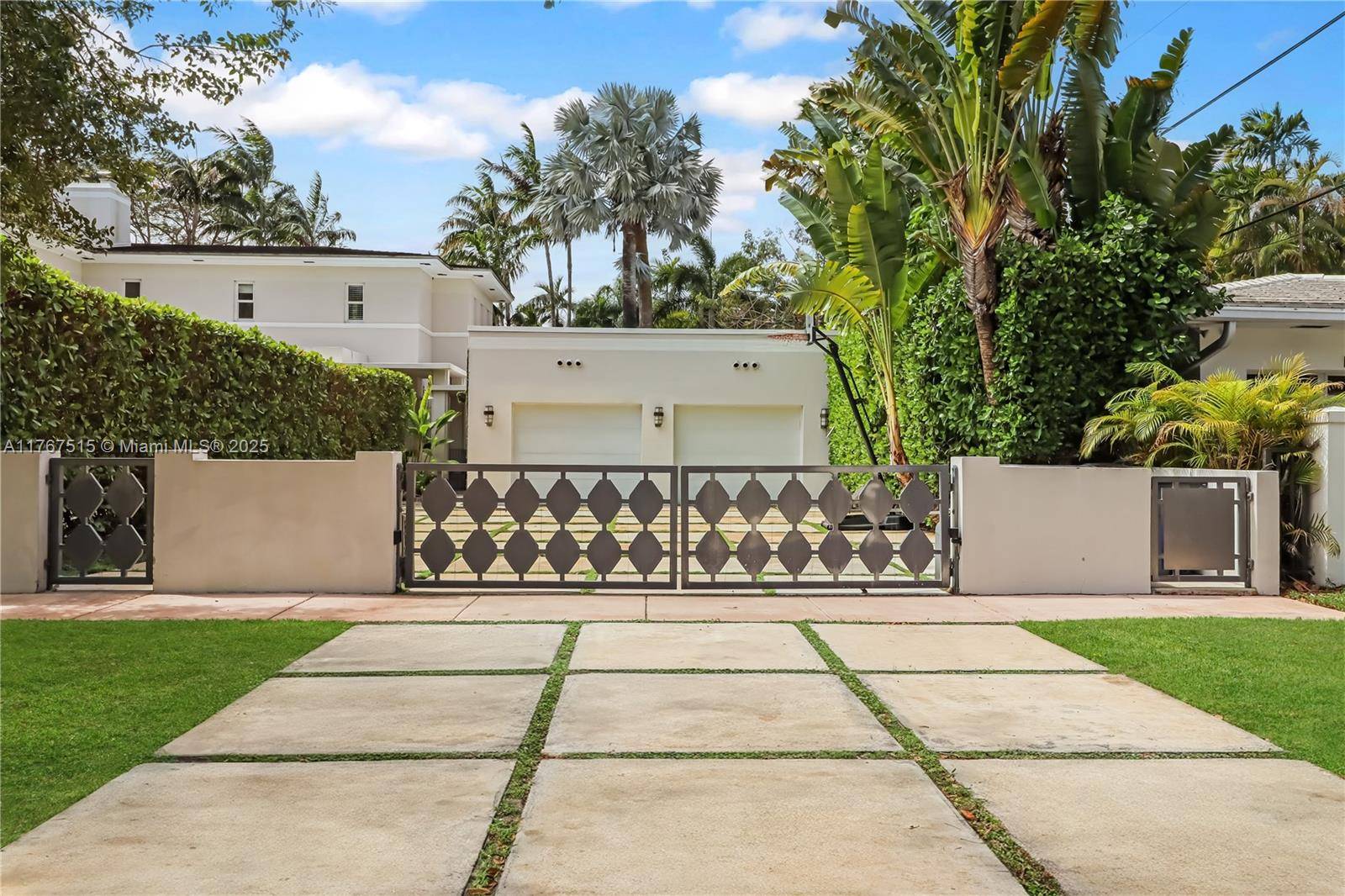 Coral Gables, FL 33134,1101 N Greenway Dr