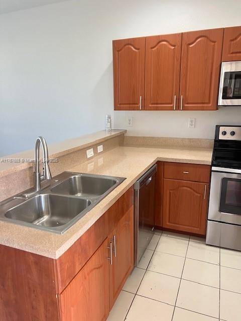 North Lauderdale, FL 33068,6057 SW 19th Pl