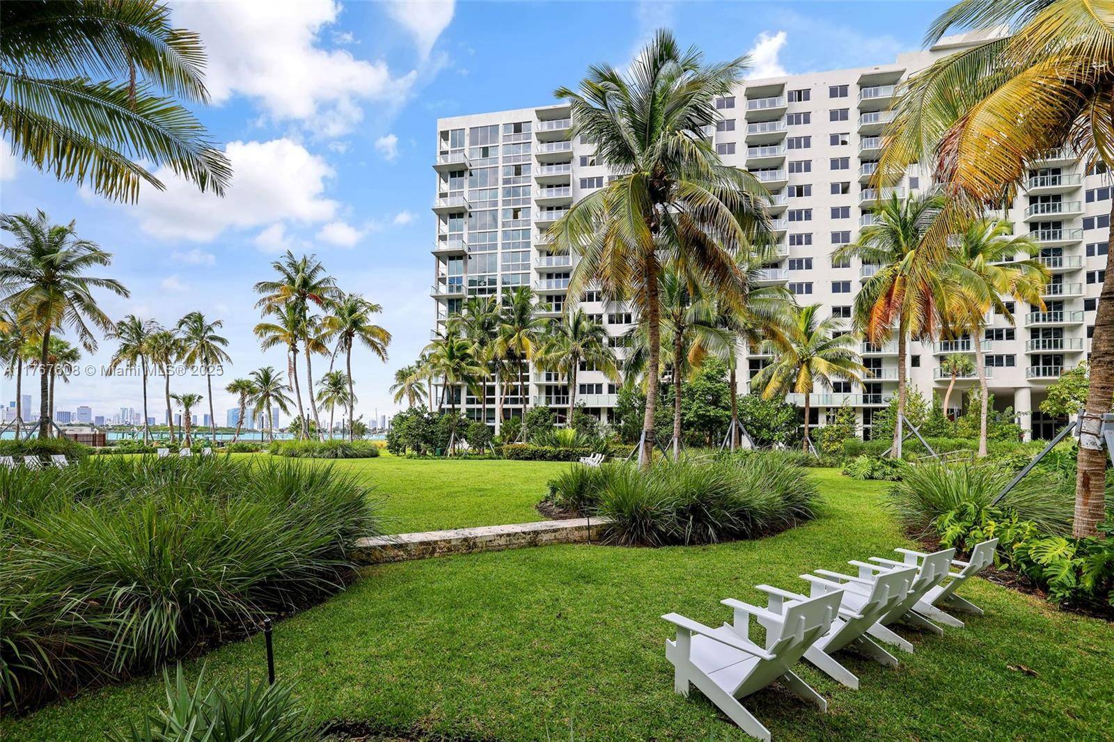 Miami Beach, FL 33139,1500 Bay Rd #S-0306