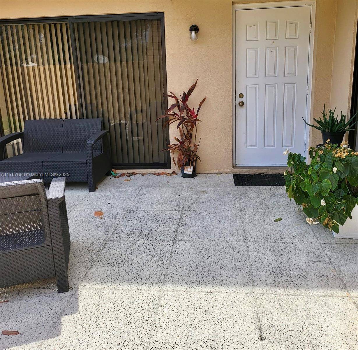 West Palm Beach, FL 33409,602 Green Springs Pl #0